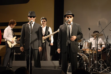 BBBCB (as THE BLUES BROTHERS BAND)